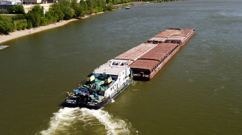 АМПУ за 5,5 миллионов евро заказала румынам буксир