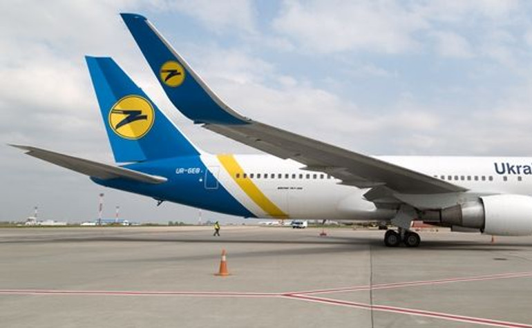 МАУ закриває пасажирське авіасполучення: деталі