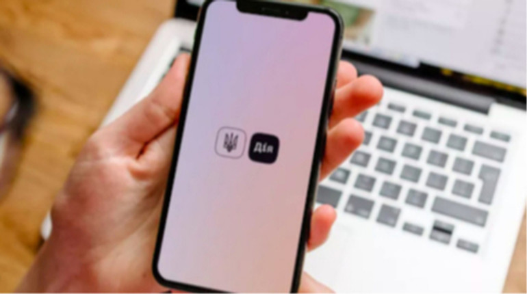 В Україні дослідили, скільки дорослих і підлітків користуються ШІ