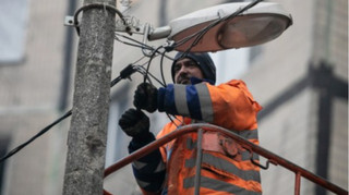 Дніпропетровська область виходить з аварійних відключень світла після аварії