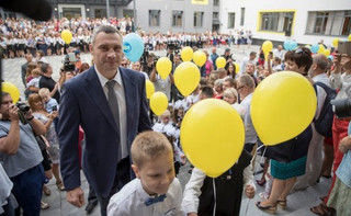 За крок до катастрофи. Чому школи і дитячі садки Києва переповнені і що далі