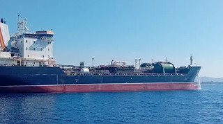 Россия атаковала гражданское судно с украинским маслом