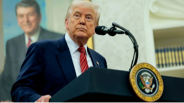 Трамп наклав великі мита на товари десятків країн світу