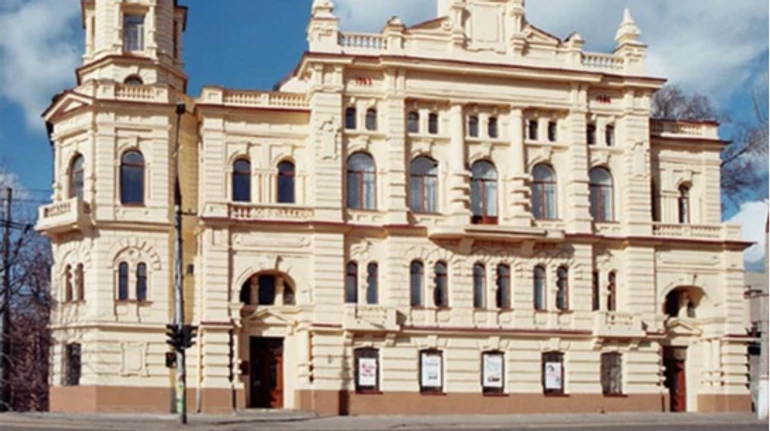 Суд розірвав угоду про ремонт музею у Херсоні на десятки мільйонів