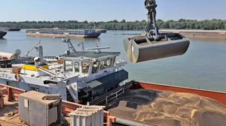 Український експорт частково перенаправили альтернативними шляхами