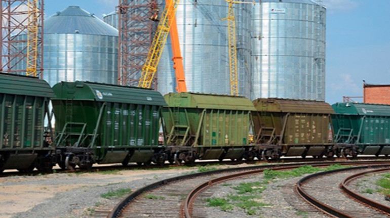 Епіцентр К запускає трейдинг агропродукції у липні