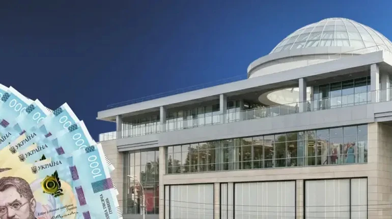 Чиновник миграционной службы не смог доказать, что честно купил торговый центр