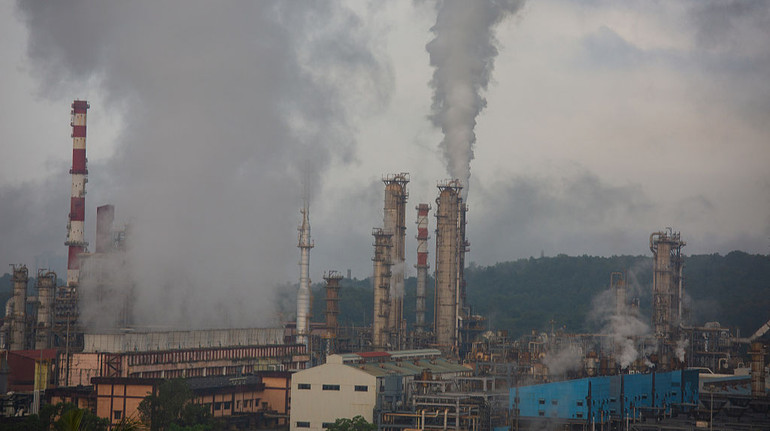 Російська нафта живить паливний бум Індії: експорт б’є рекорди