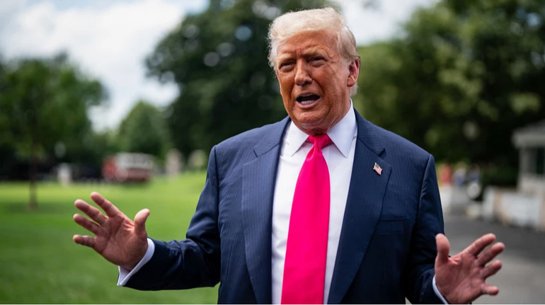 Трамп про санкції проти російської нафти: повернуться, щойно криза завершиться