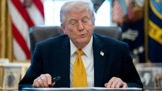СМИ: в администрации Трампа оказывают давление на американские компании, чтобы те закупали российский дизель