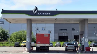 Після ударів по НПЗ нафтогігант РФ почав продавати бензин за лімітом