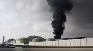 Іран атакував нафтосховища у порту ОАЕ