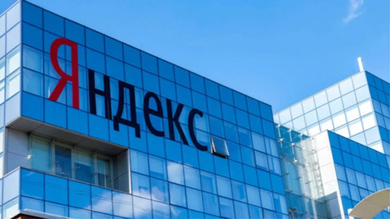 Российские суды начали массово отменять слушания после ударов по дата-центрам Яндекса