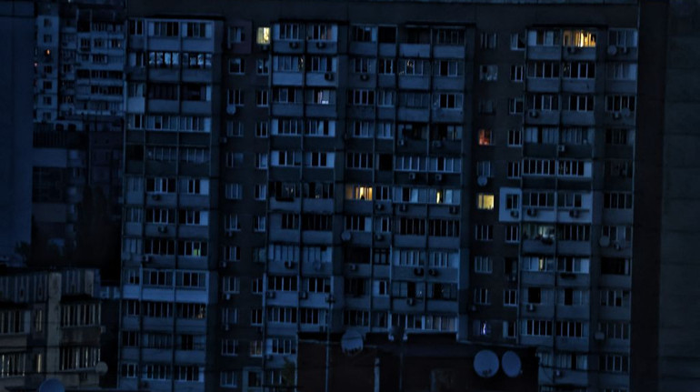 Графики отключения света на пятницу: энергетики обнародовали ограничения