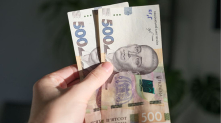 Лишь 4% украинцев задонатили тысячу Зеленского на армию