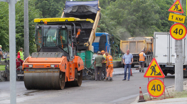 Уряд виділяє 3 мільярди на ремонт доріг: на яких ділянках проведуть найбільші обсяги робіт