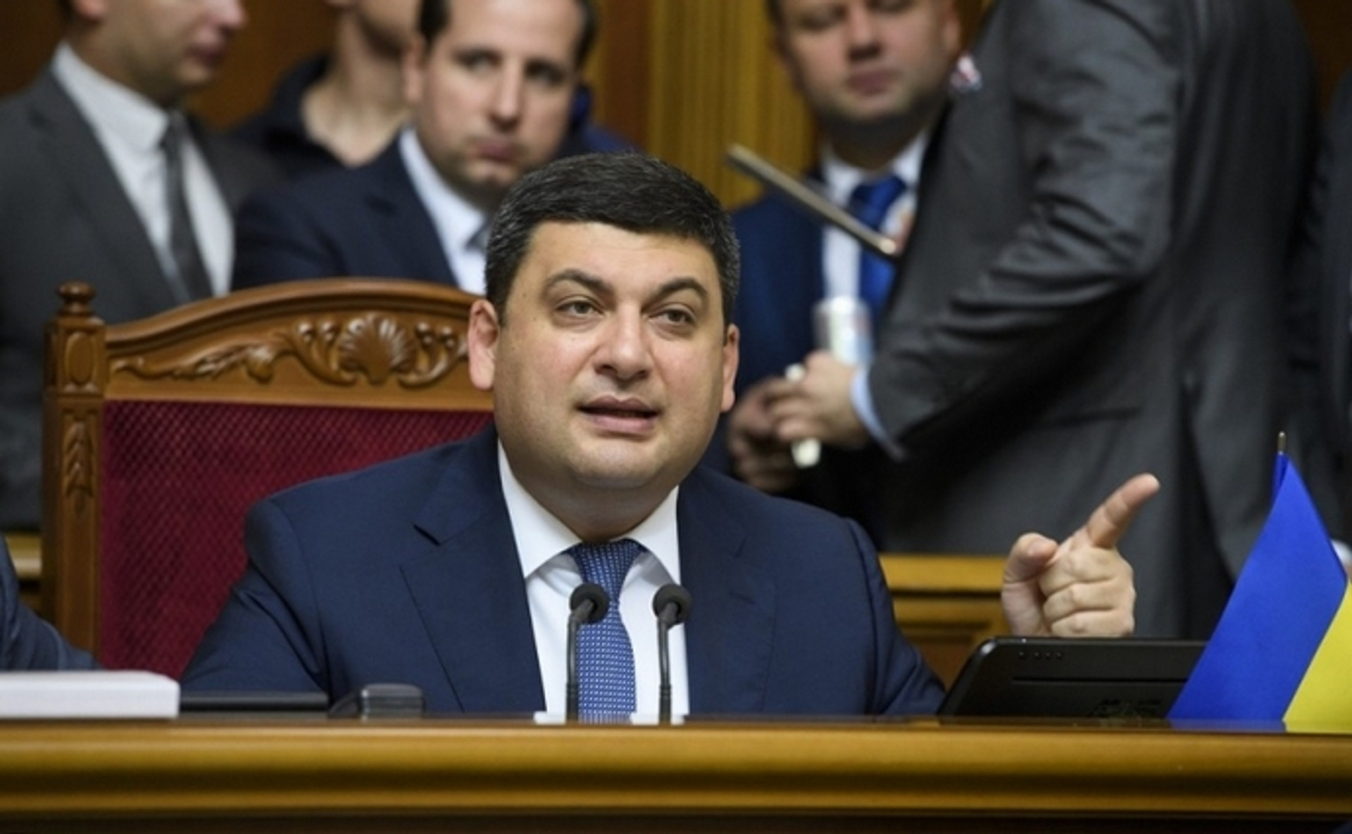 Дармоїди не ті. Чому Гройсман пішов війною на Антимонопольний комітет