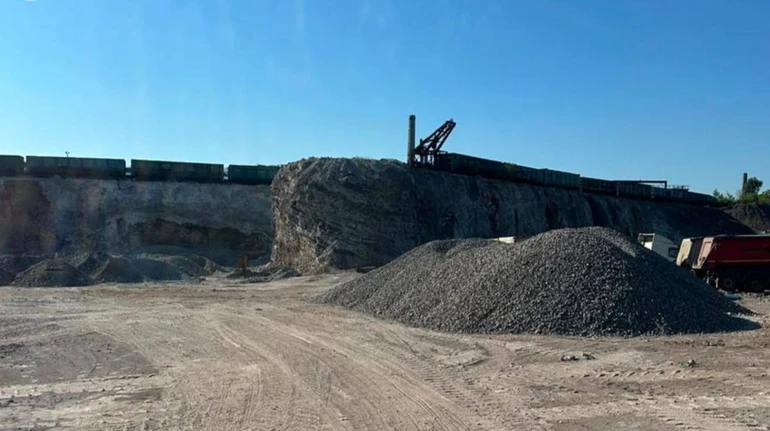 У місті Дніпро виявили незаконну утилізацію небезпечних промвідходів