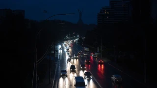 В кількох регіонах України застосували аварійні відключення світла