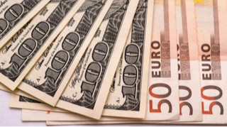 Нацбанк показав курс долара та євро на п'ятницю 23 січня