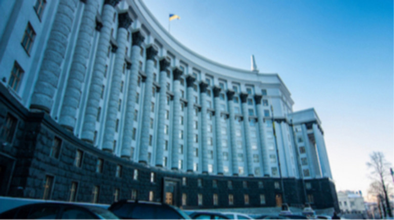 Комиссия БЭБ отказались менять победителя конкурса: вернет правительству письмо