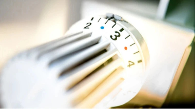 Ще сто багатоповерхівок Києва залишаються без опалення – Кличко