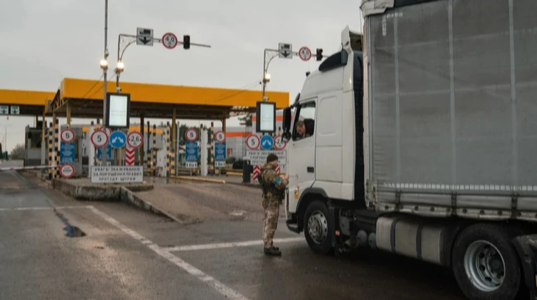 У Львівській області фіксують черги на вʼїзд в Україну