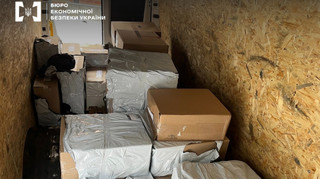 У Києві викрили схему збуту контрафактних сигарет на понад 15 мільйонів