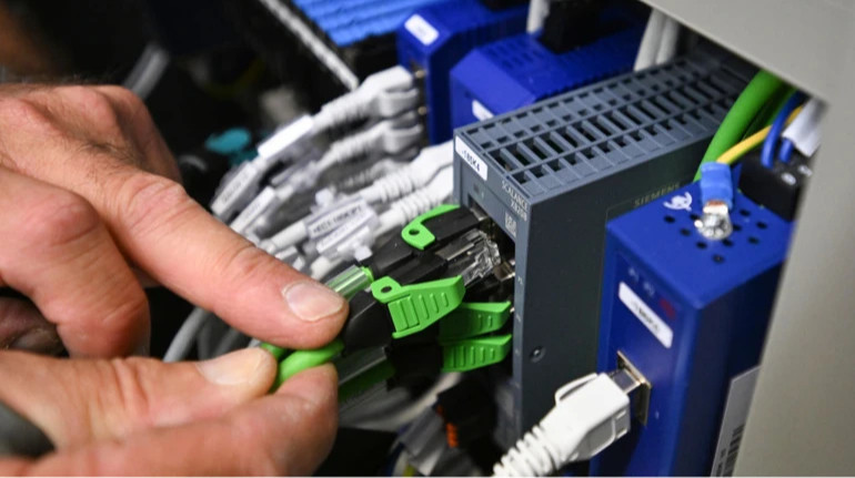 Мін'юст відновив доступ до єдиних та державних реєстрів