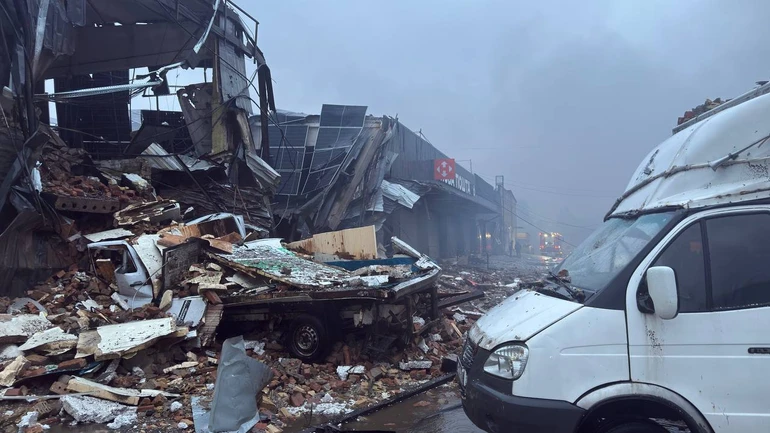 Росіяни знищили депо та відділення Нової пошти на Київщині
