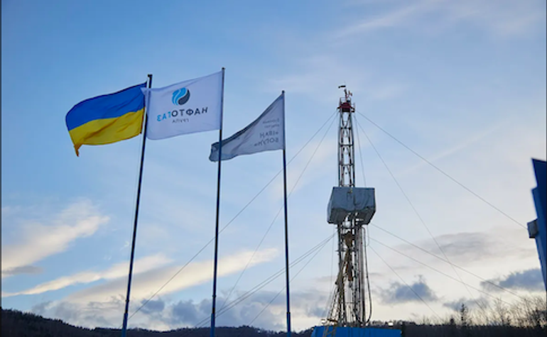 Укргаздобыча запустила вторую за месяц скважину