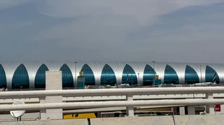 Дроны Ирана ударили рядом с аэропортом Дубая