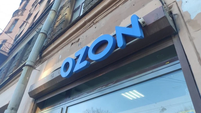 Ozon оцінив збитки від атак дронів у 30 мільярдів рублів, прибуток впав утричі