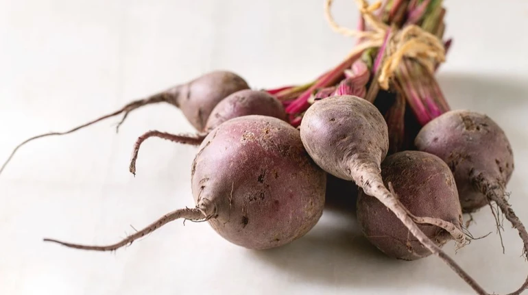 В Украине дешевеет свекла из-за падения спроса: сколько она стоит