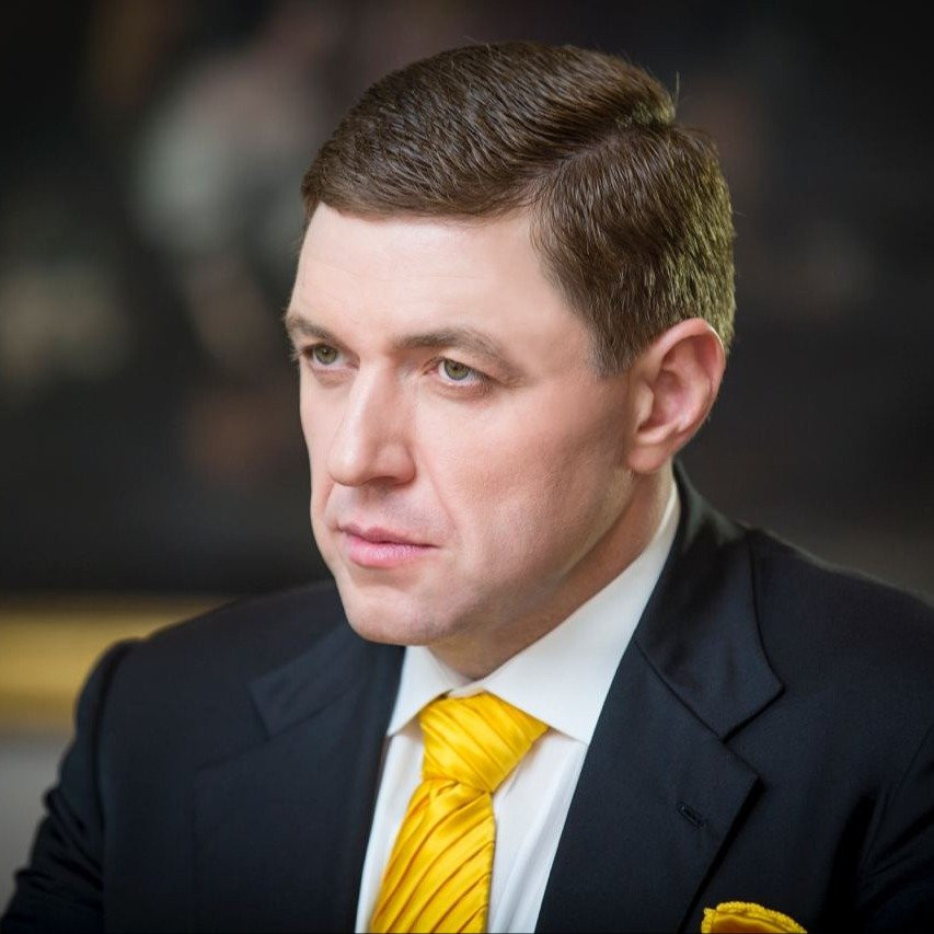 Александр Дубовый