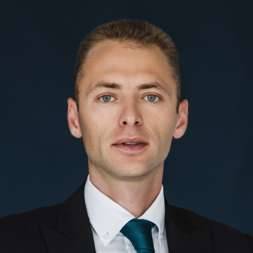 Роман Анохін