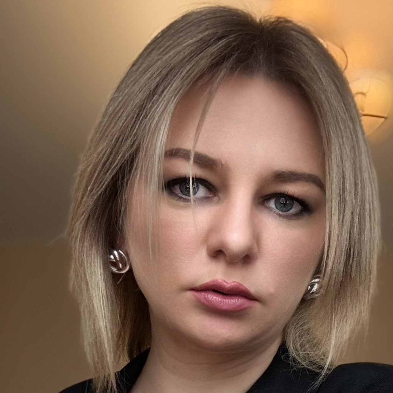 Инна Попович