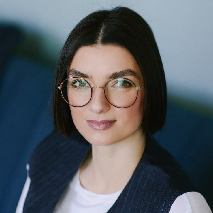Анастасія Фролова