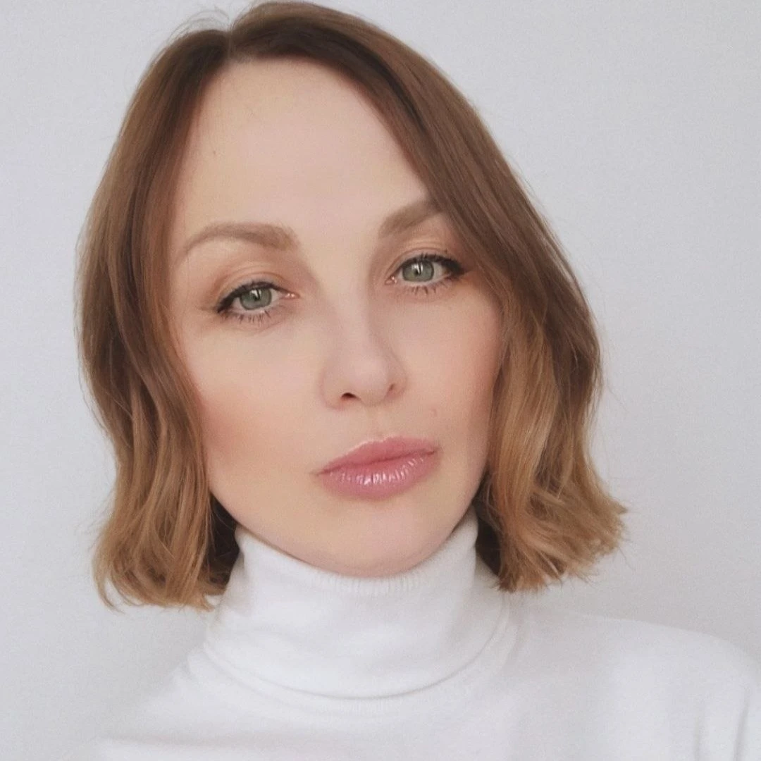 Олена Мироненко