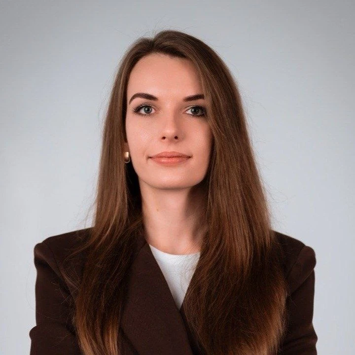 Аліна Антоненко