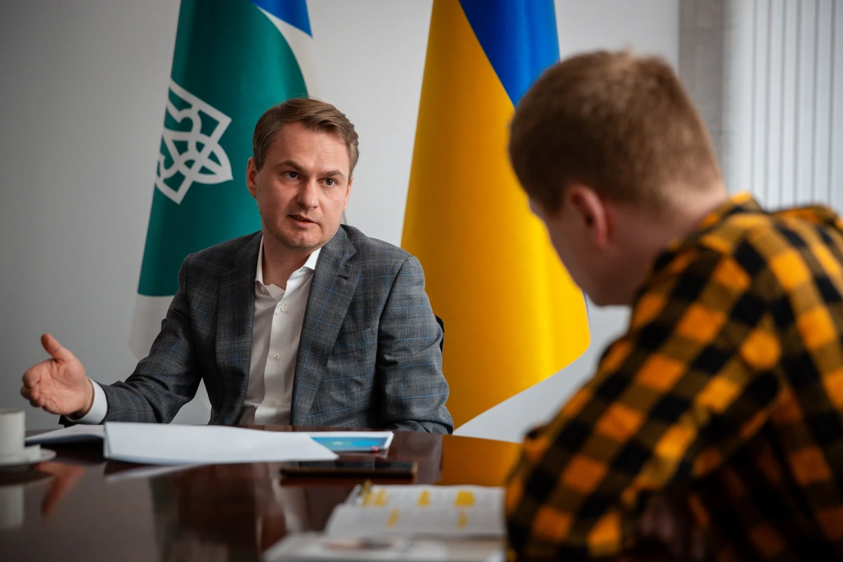 Руслан Кравченко: Знакомые, друзья решили, что они могут позвонить и попросить кого-то куда-то назначить, решить тот или иной кадровый вопрос