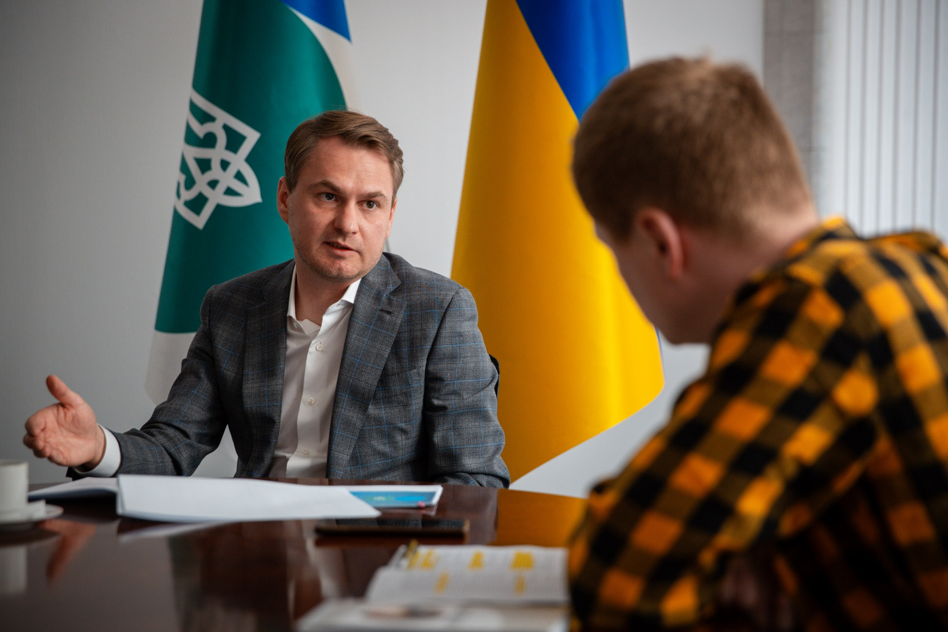 Руслан Кравченко: Знакомые, друзья решили, что они могут позвонить и попросить кого-то куда-то назначить, решить тот или иной кадровый вопрос