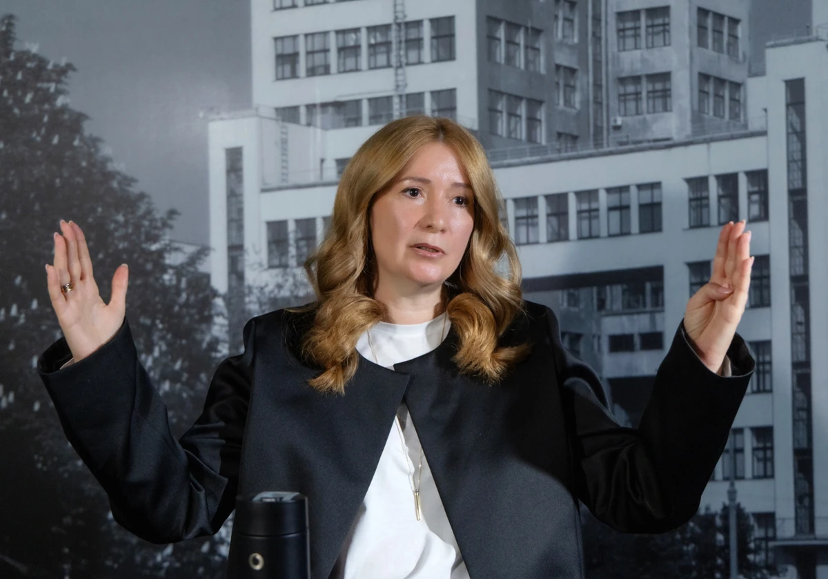 Ольга Устинова: Теоретично можна моніторити 20 мільйонів карток в режимі онлайн і фіксувати, як вони переміщуються між базовими станціями з певною швидкістю. Але технологічно таких рішень поки немає