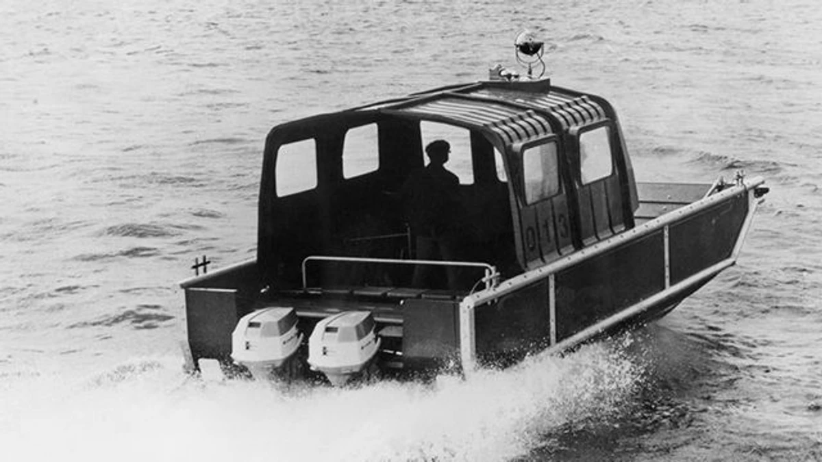 Катер Sea Truck – перший успішний інженерний проєкт Дайсона
