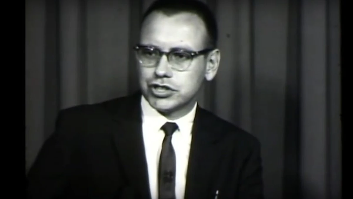 Ставши доларовим мільйонером, Баффет почав скуповувати акції Berkshire Hathaway