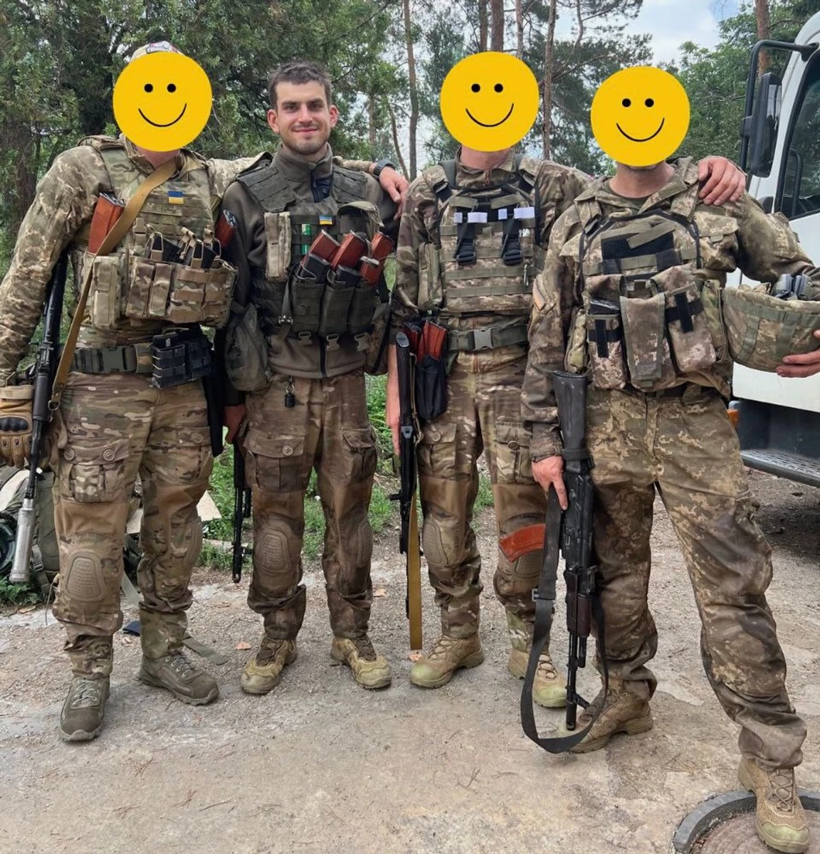 Иван Цигрик с побратимами