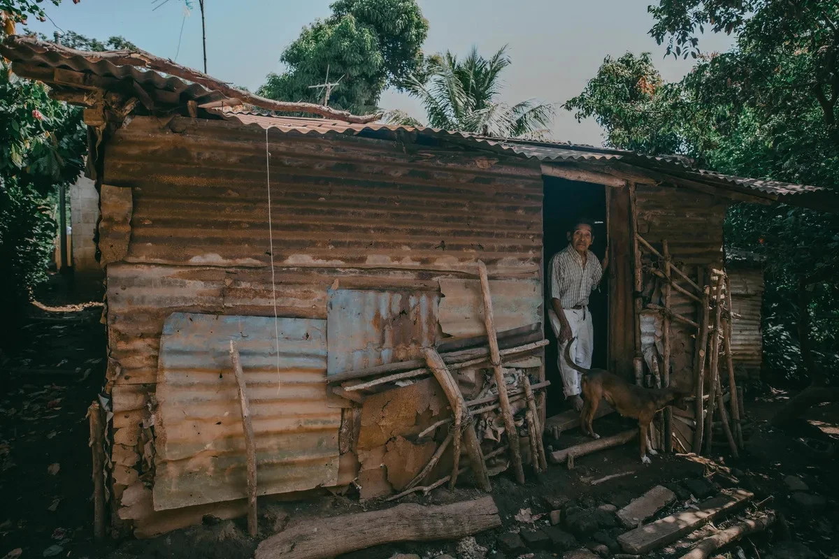 Каждый четвертый сальвадорец - бедный