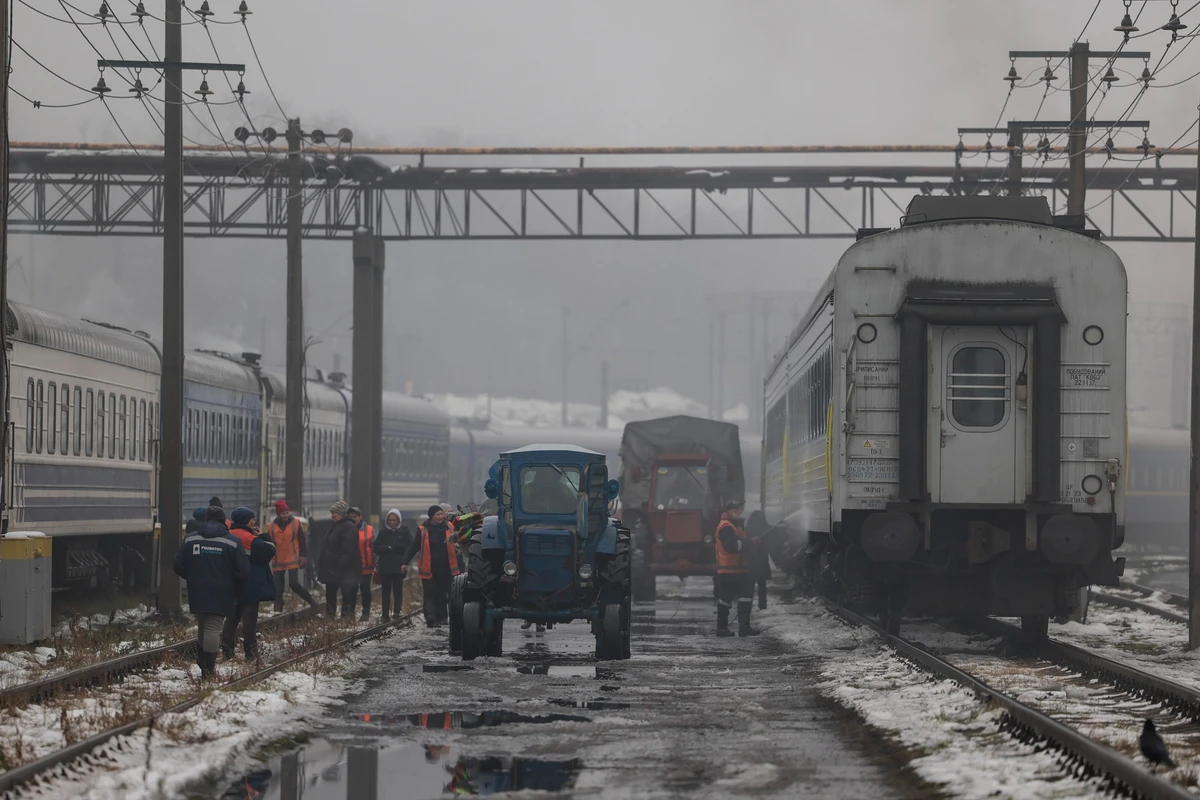 Розділення Укрзалізниці створює теоретичні можливості для приватизації одного із напрямків діяльності монополіста