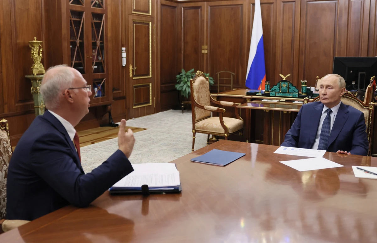 Дмитриев регулярно отчитывается Путину напрямую. Последняя встреча была 13 января 2025 года.