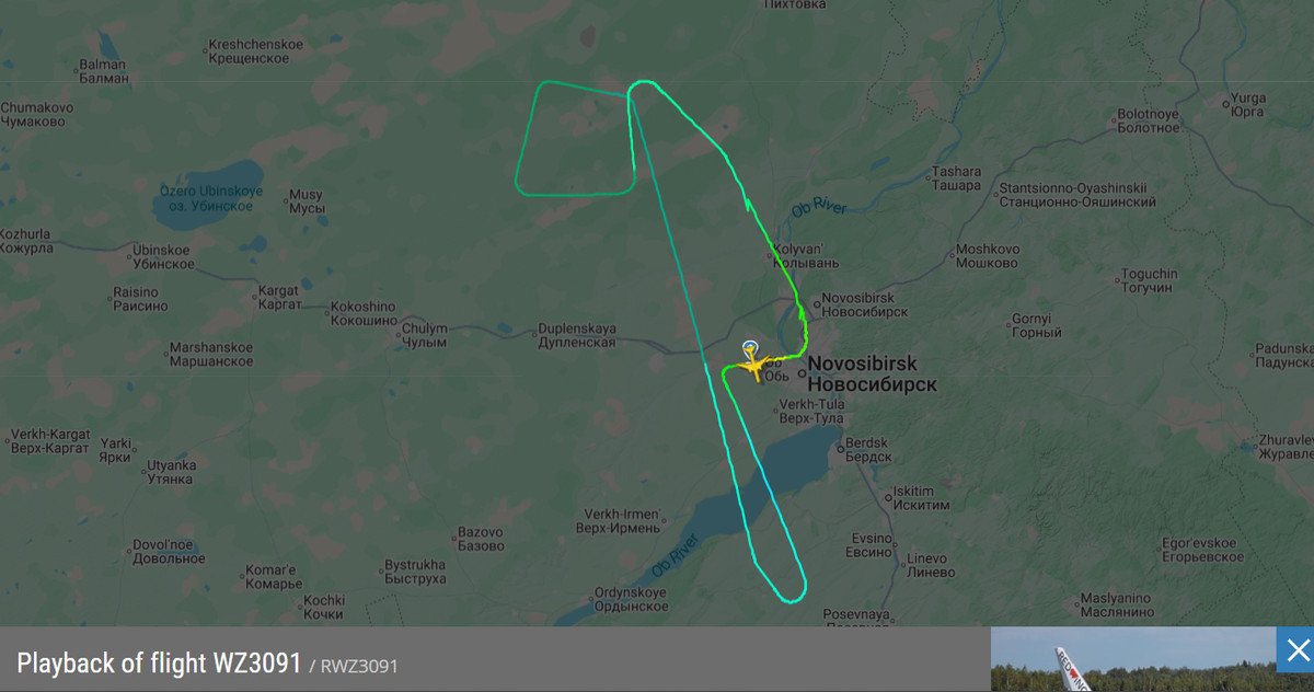 Короткий маршрут самолета Boeing-777 авиакомпании Red Wings 18 декабря 2025 года